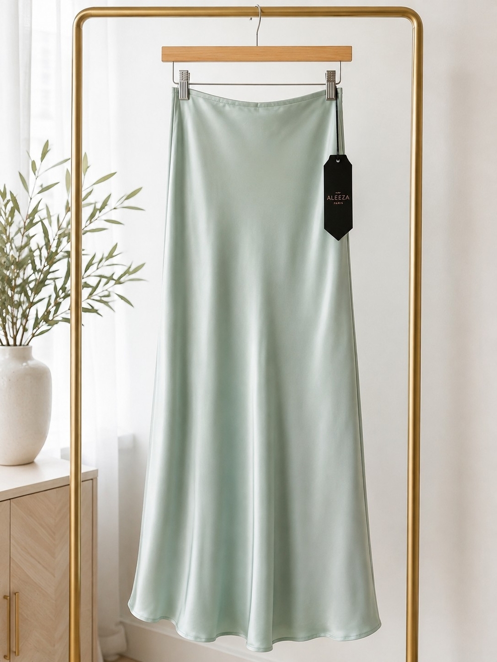 NWT Aleeza Paris Shimmer Slip Skirt Tiffany Satin Maxi Size M $150